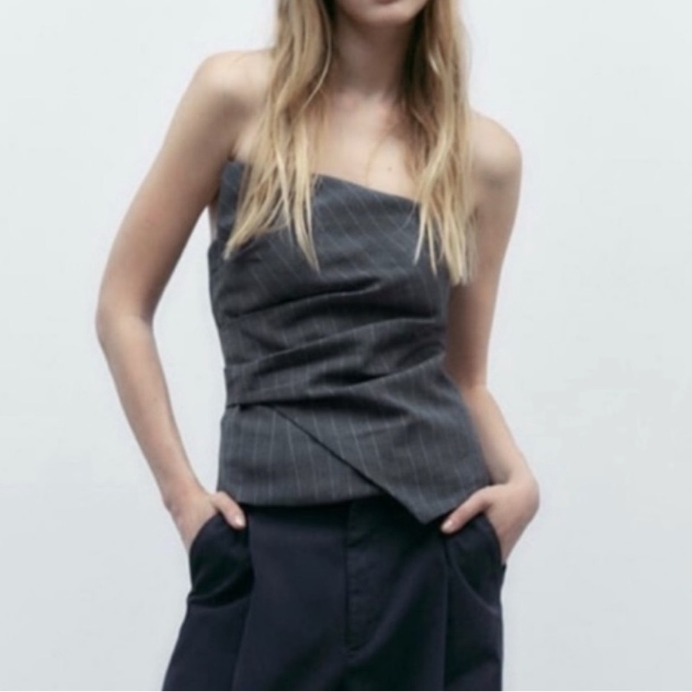 Zara Gray Pinstripe Strapless Top